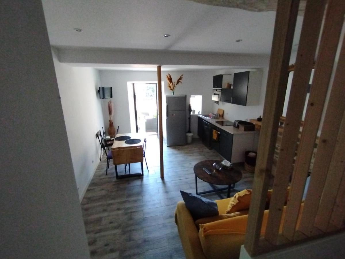 Trevoux: Loft Ravissant Avec Terrasse Trévoux Exterior foto