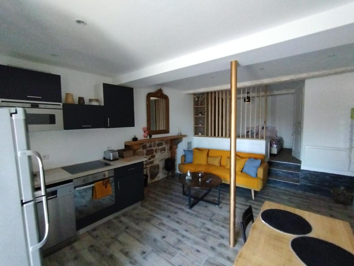 Trevoux: Loft Ravissant Avec Terrasse Trévoux Exterior foto